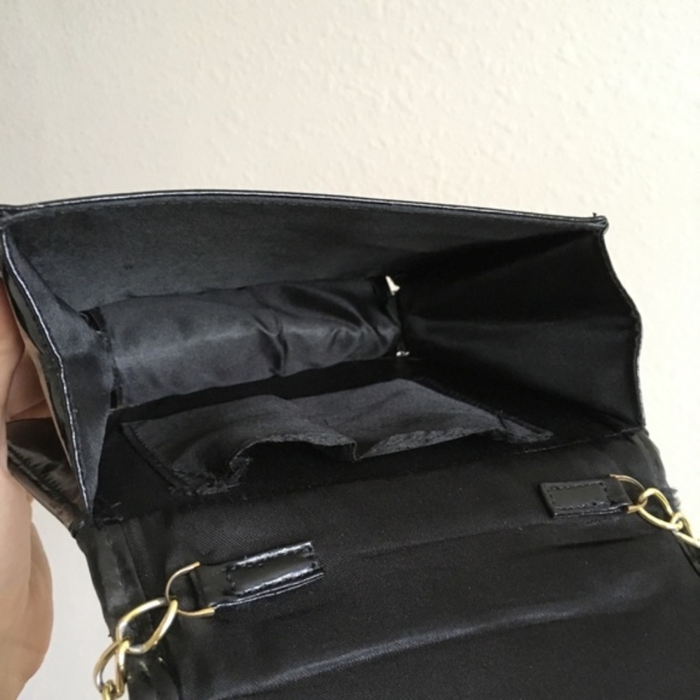 Vintage Tuxedo Bow Small Crossbody - Picture 5 of 8